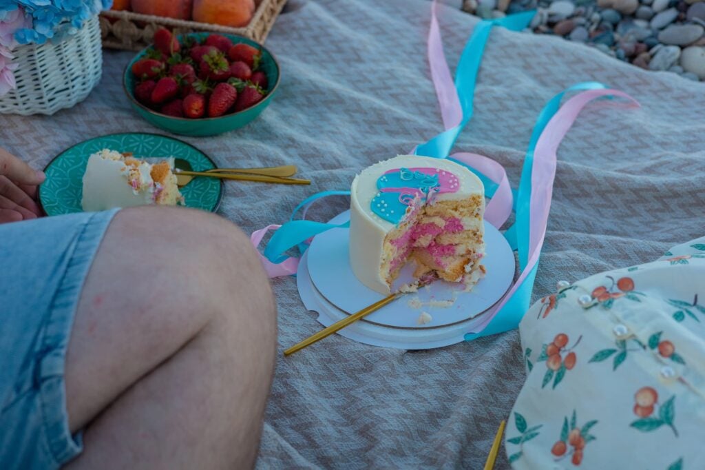Picnic at the backyard